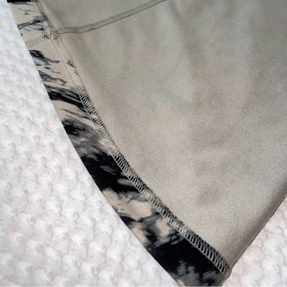 Lululemon Racerback Tank Top - Picture 8 of 10